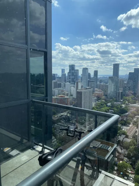 Amazing Toronto downtown view. - Image 1