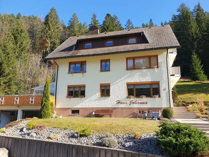 Apartamento 'Haus Johanna' com vista para a montanha, varanda e acesso Wi-Fi - Image 1