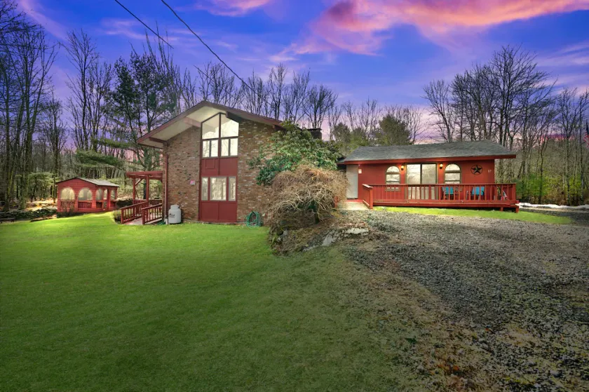 Sunset Estate in the Catskills - Image 1