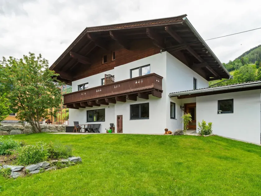 Chalet Bramberg tæt på skiløjper - Image 1