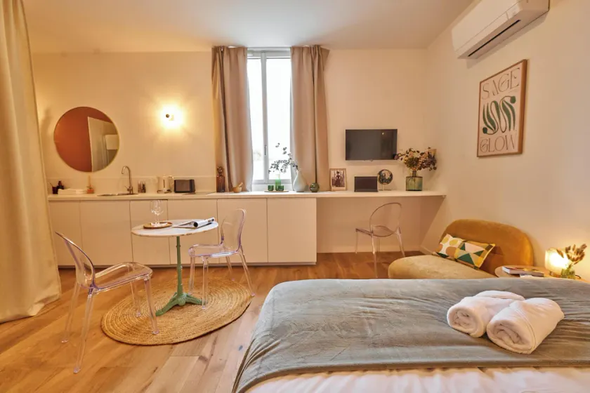 Chez Camille - Boutique Aparthotel au coeur de Bordeaux - Image 1