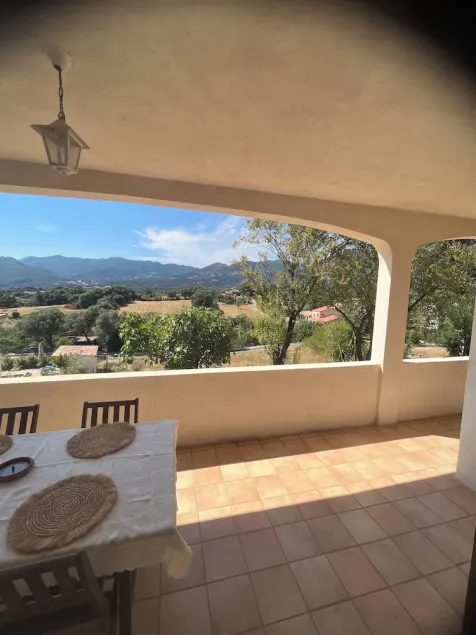 2 Bedroom Villa in Peri - Image 1