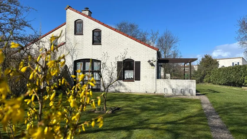 Familievenlig og behagelig bungalow 519 i ferieparken de Krim - Image 1