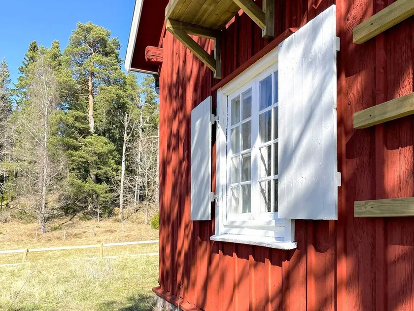 4 star holiday home in Sandhem - Image 1