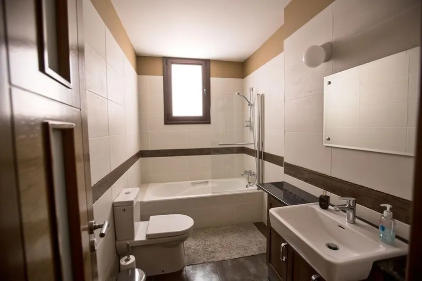 Villa Protaras Deluxe, Fabulous and Luxurious 7BDR Villa, Pres de Fig Tree Bay Beach - Image 1