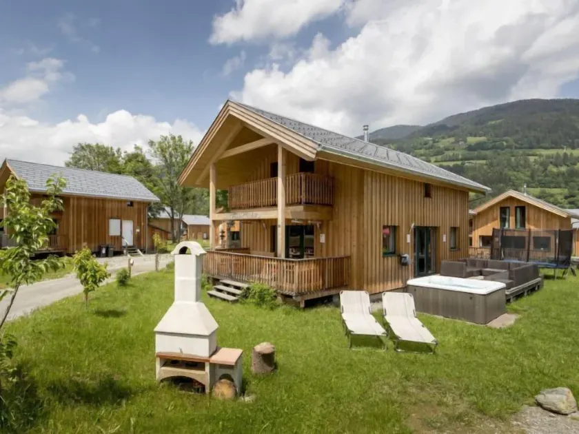 Superior mit 5 SZ,Sauna o.IR Sauna+SB by Interhome - Image 1