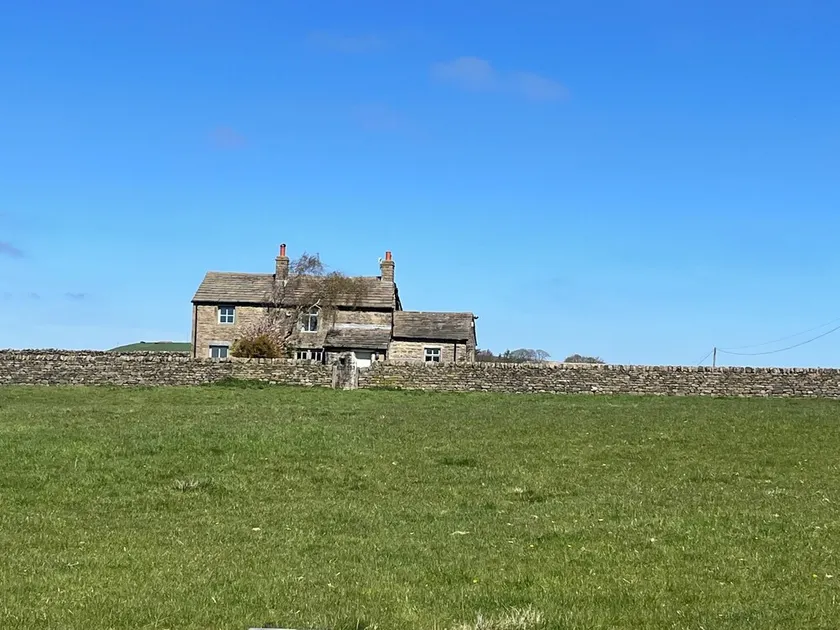 Far Reaching Rural Views- Pet Friendly - Image 1