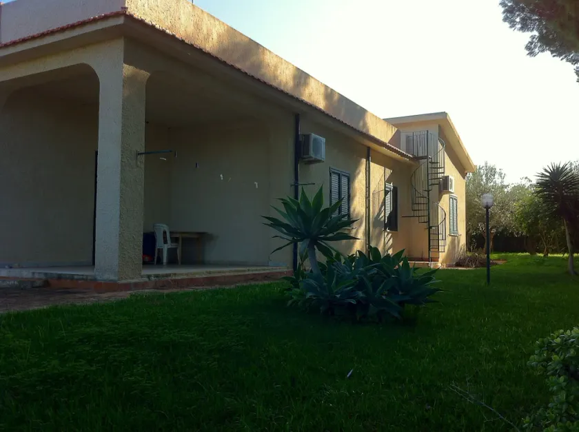 Villa Polimnia für 8 Personen. Es gibt 4 Schlafzimmer, zwei Badezimmer. - Image 1
