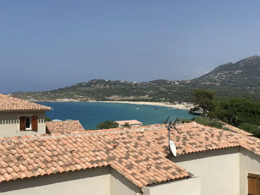 Escapade between sea and mountains - Image 1