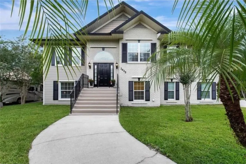 Perfect waterfront Vacation half house by Lake Tohoa &Disney - Image 1