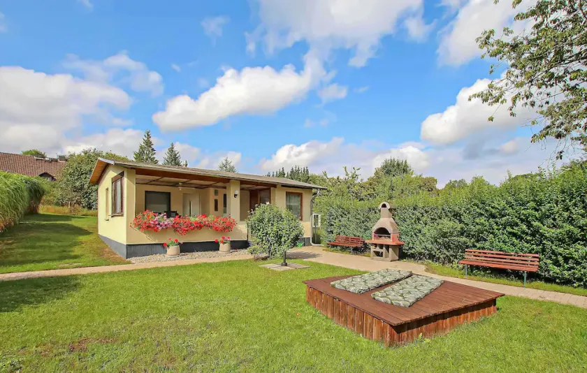 Ferienhaus Kratzeburg - Image 1