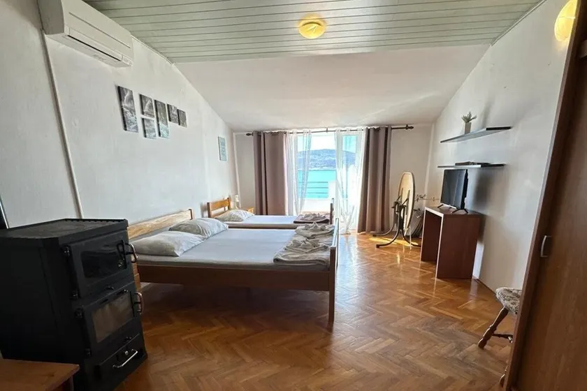 Studio flat near beach Seline, Paklenica (AS-6528-a) - Image 1