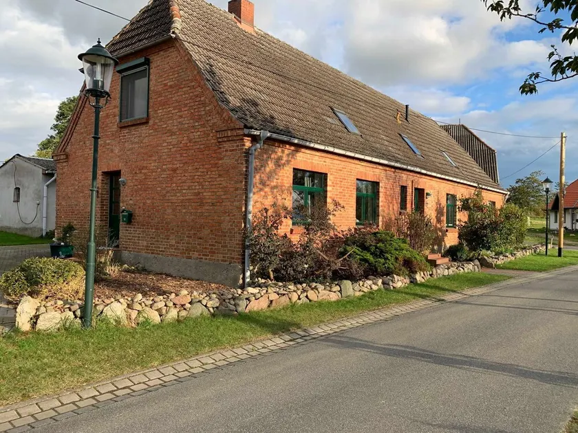 Casa de férias - Cottage acolhedor em Barlin, perto de Dargun - Image 1