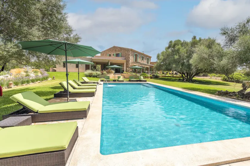 Luxurious air conditioned contemporary finca with large heated pool - Image 1