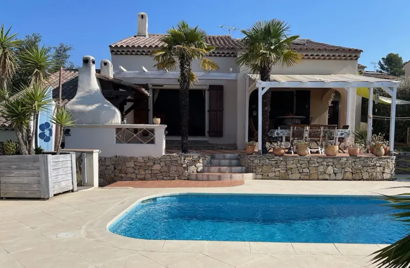 Fréjus, bella villa esposta a sud, piscina riscaldata, vista dominante a 5 km dalle spiagge - Image 1