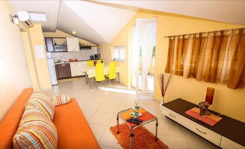Lori 2, 2 people, 300 m to the beach, terrace, sea view, free WiFi, parking - Image 1