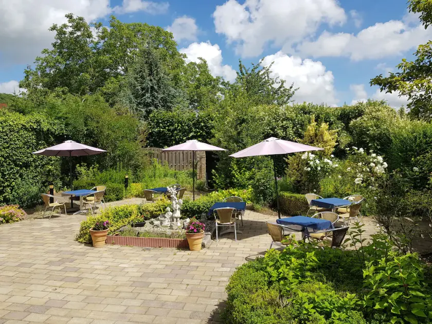 Hotel Le Provencal - Image 1