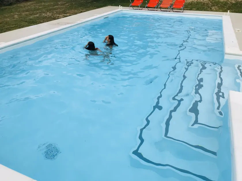 POOL MIT WHIRLPOOL in der P. T. Villa, nur wenige Minuten von der Stadt und dem Meer entfernt - Image 1