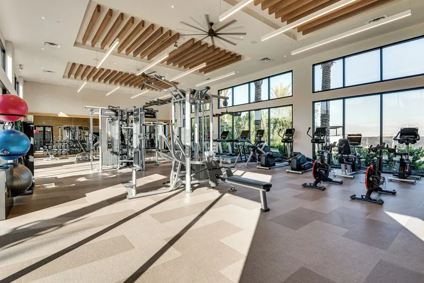 12 Mi to Dtla! Multi-level Charmer w/ Pool Access - Image 1