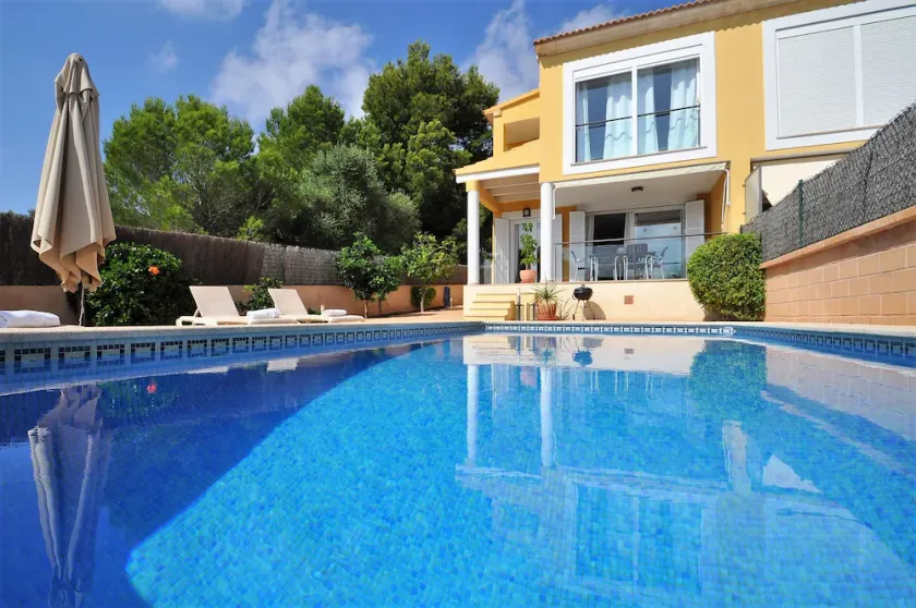 Beautiful Villa with sea views, private pool, air conditioning and wifi ideal for families. - Free Wifi - Image 1