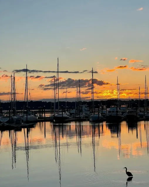  Nautical,  romantic suite w/deck overlooking Warwick Neck Cove, pet-friendly! - Image 1