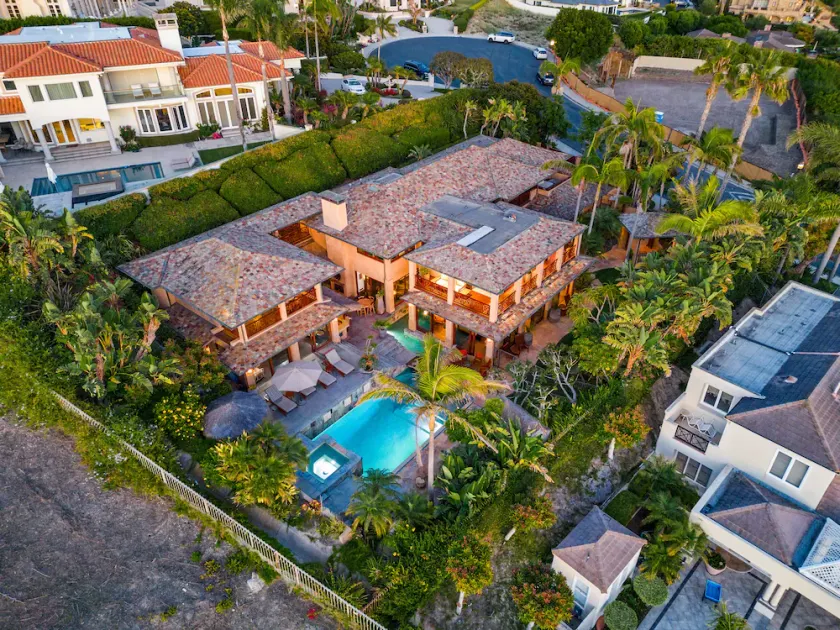 Balinese Resort Style Home - Image 1
