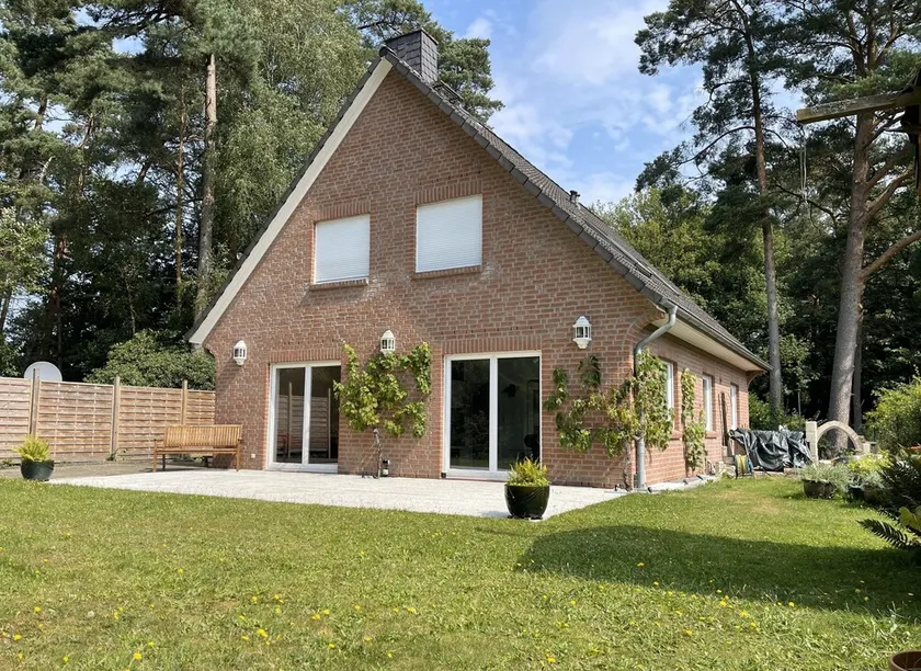 Relaxation in the Forest Apartment Hamburg 1 - Image 1