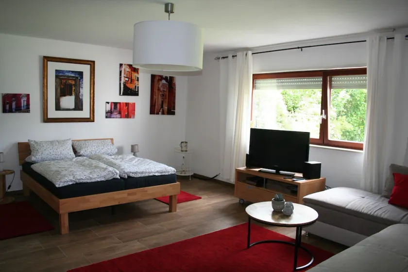 In the middle of the wine country - your own refuge - Image 1