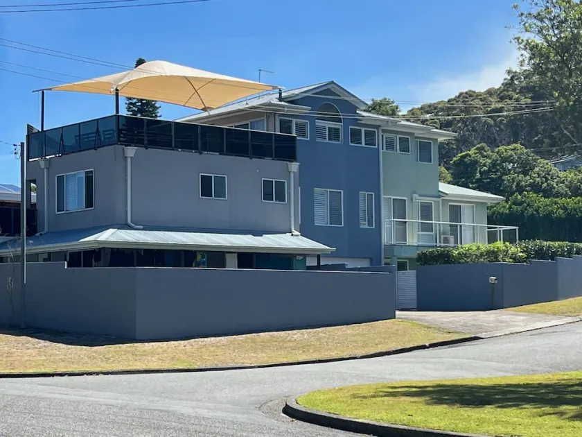 Fingal Dawn - family friendly home, just 5 min walk from the beach! - Image 1