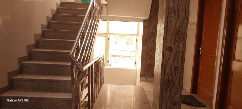NEW CHANDU INN - Image 1