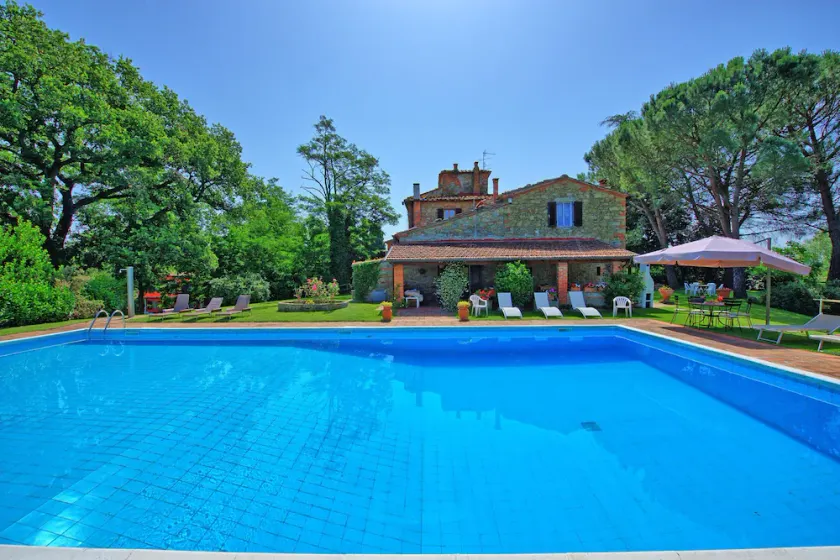 Villa em San Giustino Valdarno com 6 quartos e capacidade para 12 pessoas - Image 1