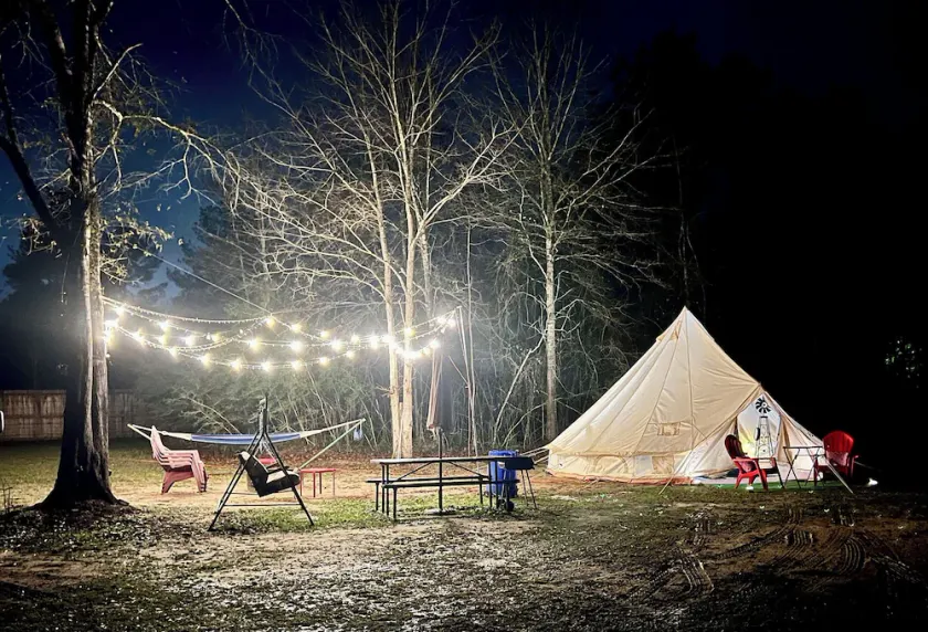 Stunning 1-Bed Glamping Tent in Cleveland - Image 1