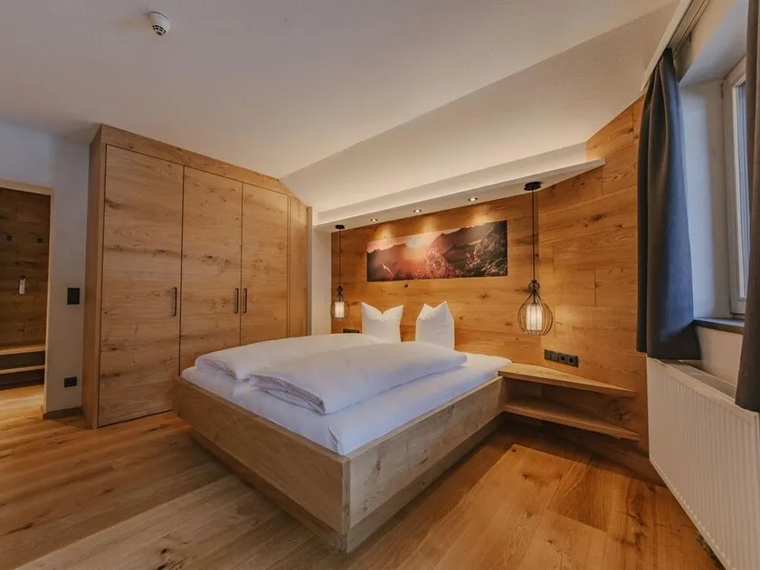 Double room Edelweiss overnight stay - loisi's Boutiquehotel - Image 1