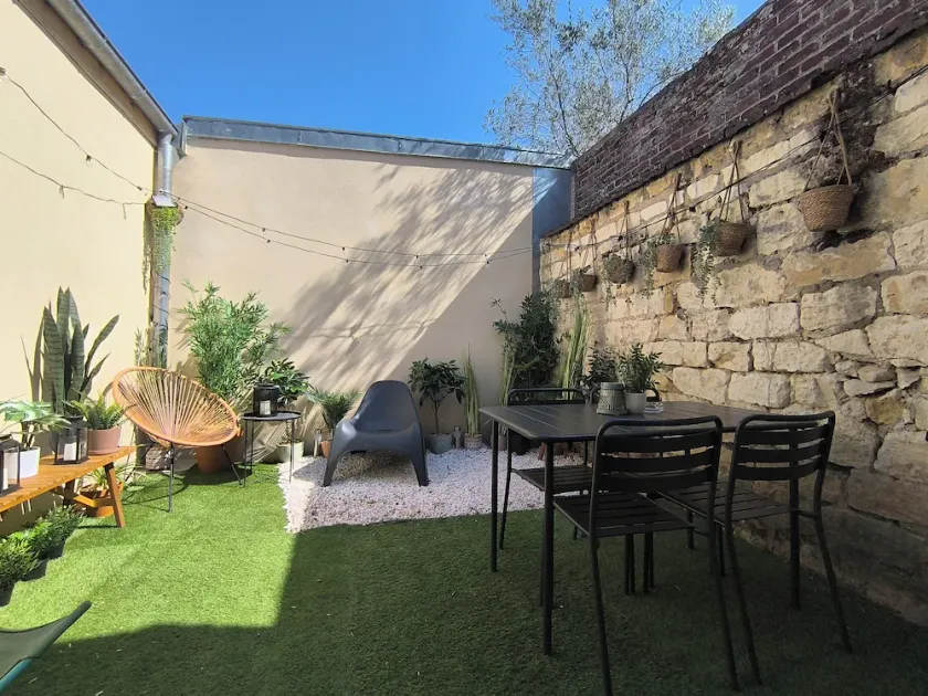 ★Les Grumes ★Centre Ville★Patio★Wifi - Image 1