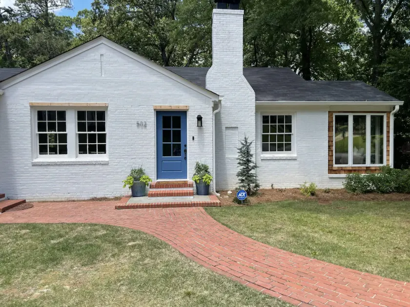 The Townie near Sweetland- Beautifully renovated, PERFECT LOCATION! - Image 1