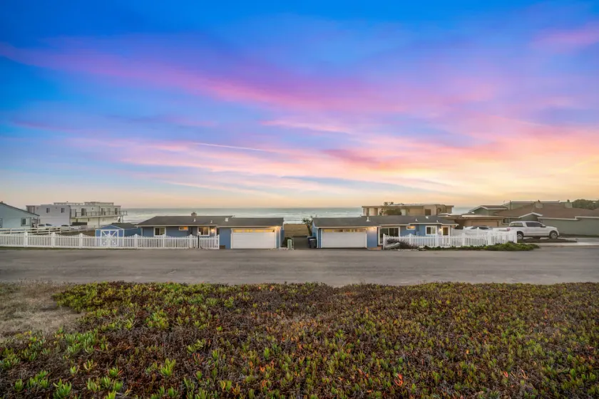 Oceanfront Unicorn Cottage - No Comparable Property Around - Image 1