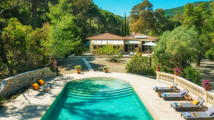 VILLA LACONELLA 8&4, Emma Villas - Image 1