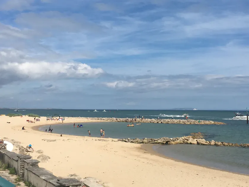 Sandbanks Holiday Home Poole  5 minutes walk to the  Beach\nSleeps 8/9 - Image 1