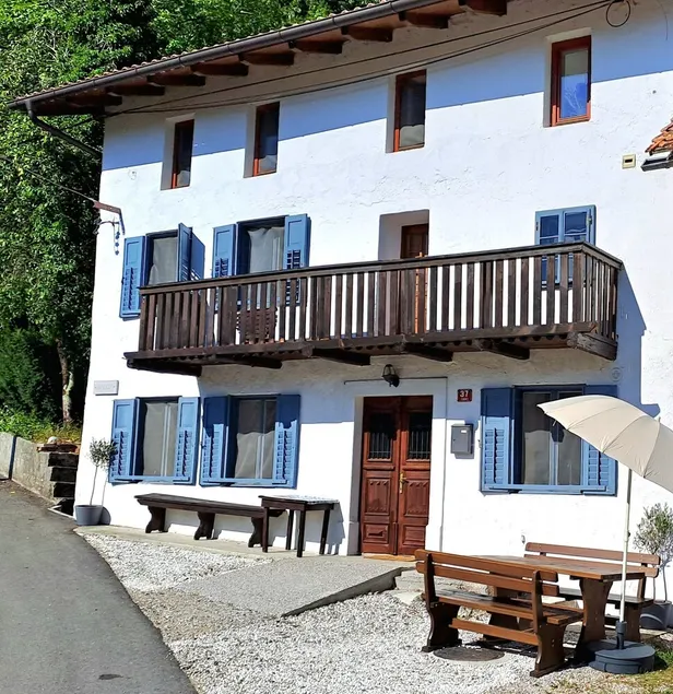Slovenian Farm House - - Image 1
