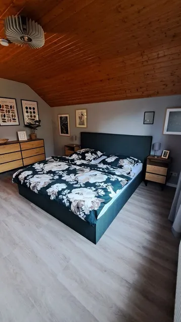 Beautiful vacation home with south-facing terrace, modern furniture and new box-spring bed. - Image 1