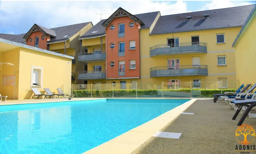 Escapade à Grandcamp av/Piscine, Sauna et Wifi - Image 1