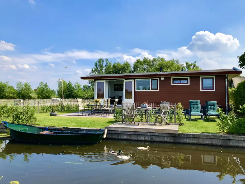De Roodborst, en pleine nature, avec barque et près d'Amsterdam - Image 1