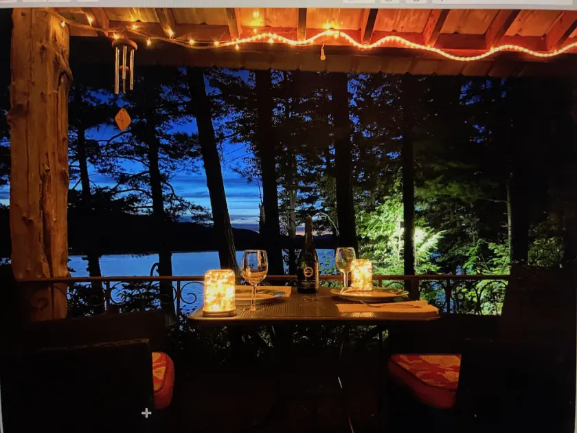 Romantic Lakefront Cabin with Stunning Views - Image 1