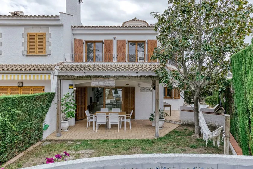 Villa la Barrufa - Image 1