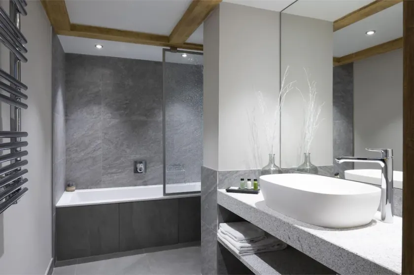 Wifi, fitness, schwimmbad, sauna, hammam, balkon, fernseher, schließfach für die skier, 80m² - Image 1