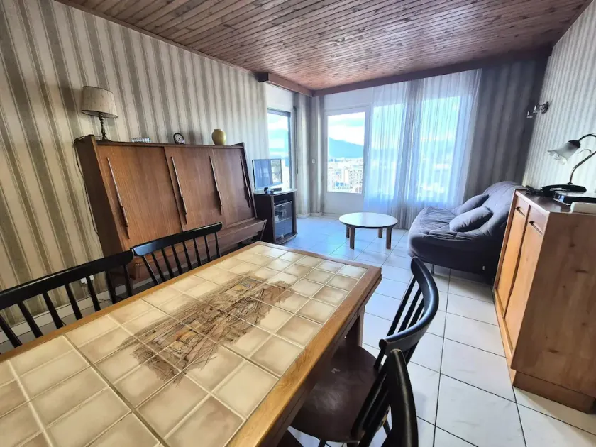 Résidence Montcalm B - Belle vue dégagée pour ce logement ! MAE-6664 - Image 1