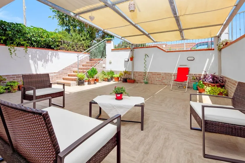 Holiday Apartment \"Caterina\" with Shared Terrace & Wi-Fi - Image 1