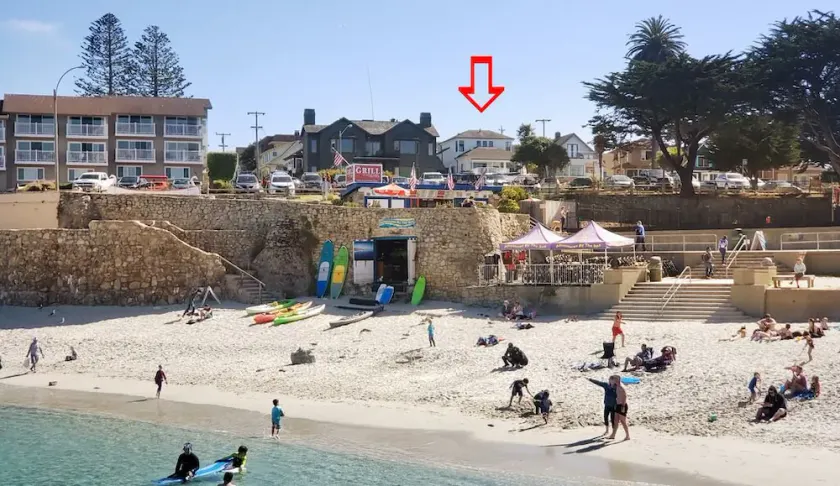 The White House - Pacific Grove Beach House - Oceanfront Lovers Point - Image 1