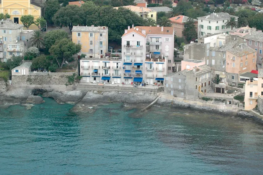 WATERFRONT STUDIO ERBALUNGA - Image 1