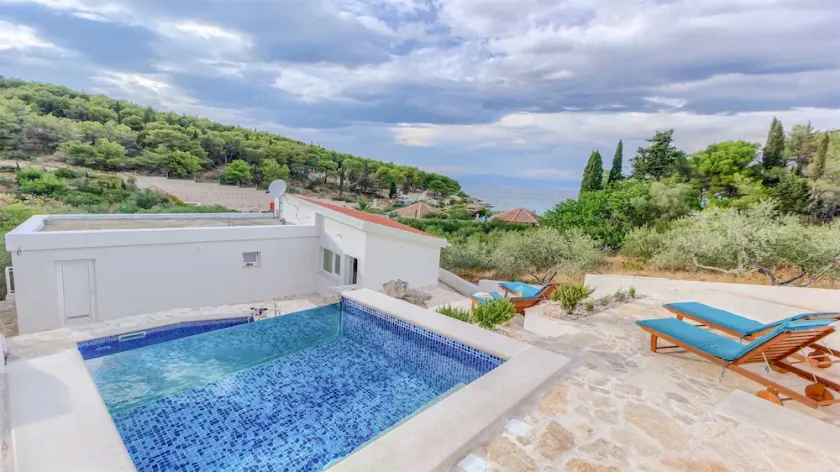 Casa Romantica - encantadora casa de vacaciones para 4 + 2 personas con piscina climatizada - Image 1